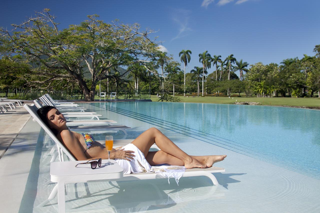 Vh Atmosphere Adults Only Playa Dorada المظهر الخارجي الصورة